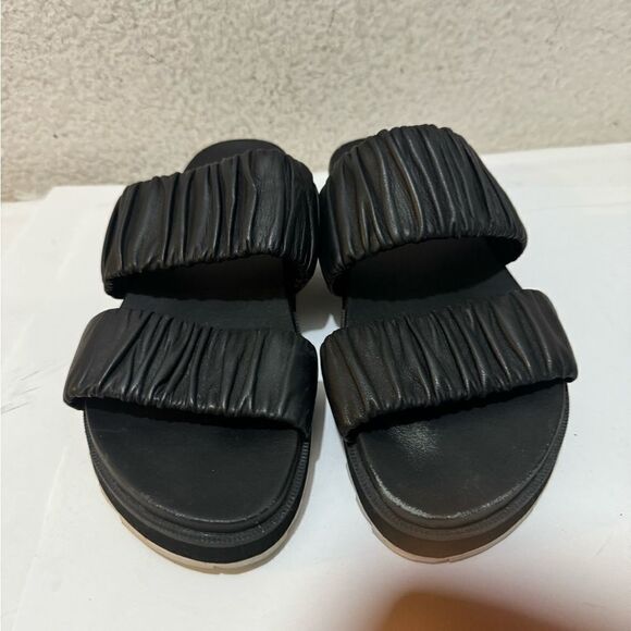 Sorel Roaming Two Strap Slide Sandals 6.5/37 - Picture 2 of 9
